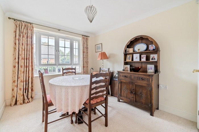 Images for Chestnut Grange, Glebelands Road, Wokingham EAID: BID:wokingham