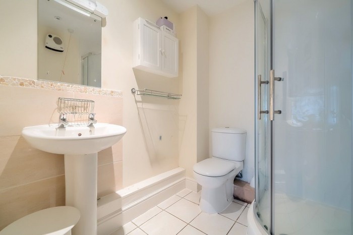 Images for Chestnut Grange, Glebelands Road, Wokingham EAID: BID:wokingham
