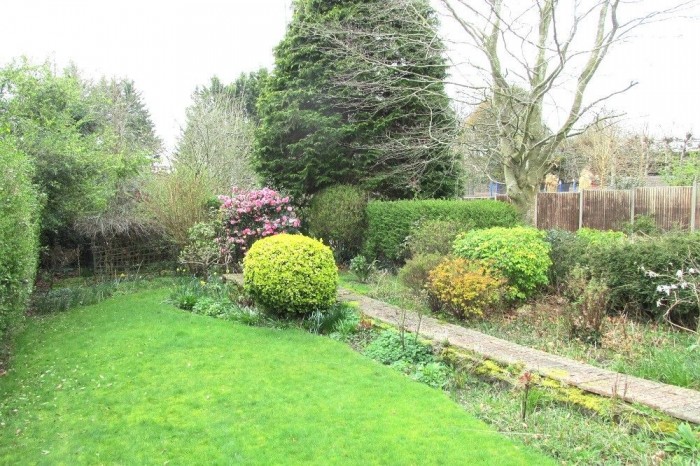 Images for Gipsy Lane, Wokingham EAID: BID:wokingham