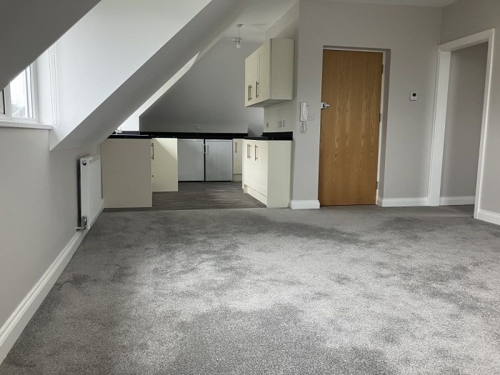 Images for Reading Road, 421 Reading Road, Winnersh, Wokingham EAID: BID:wokingham