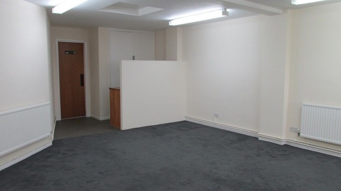 Images for Broad Street, Wokingham EAID: BID:commercial