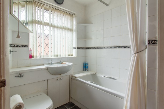 Images for Meadow Road, Earley, Reading EAID: BID:earley