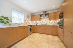 Images for Landen Grove, Wokingham