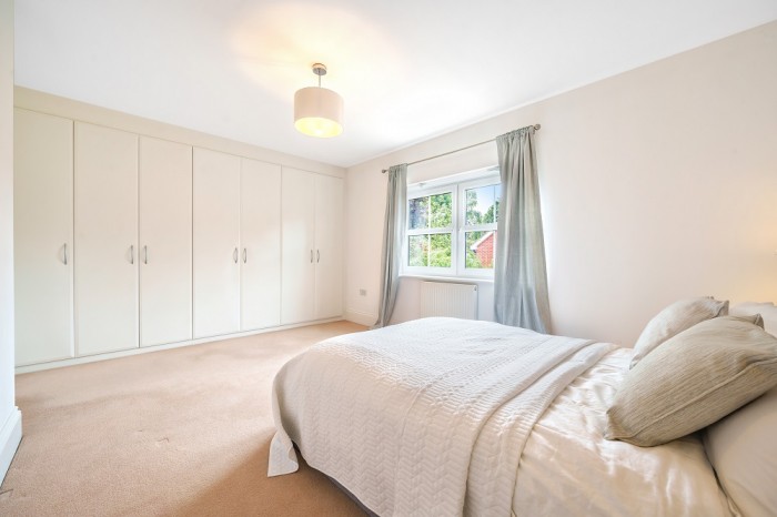 Images for Landen Grove, Wokingham EAID: BID:wokingham