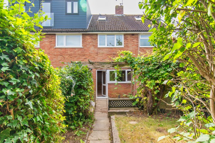 Images for Silverdale Road, Earley, Reading EAID: BID:earley