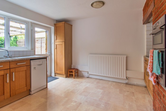 Images for Silverdale Road, Earley, Reading EAID: BID:earley