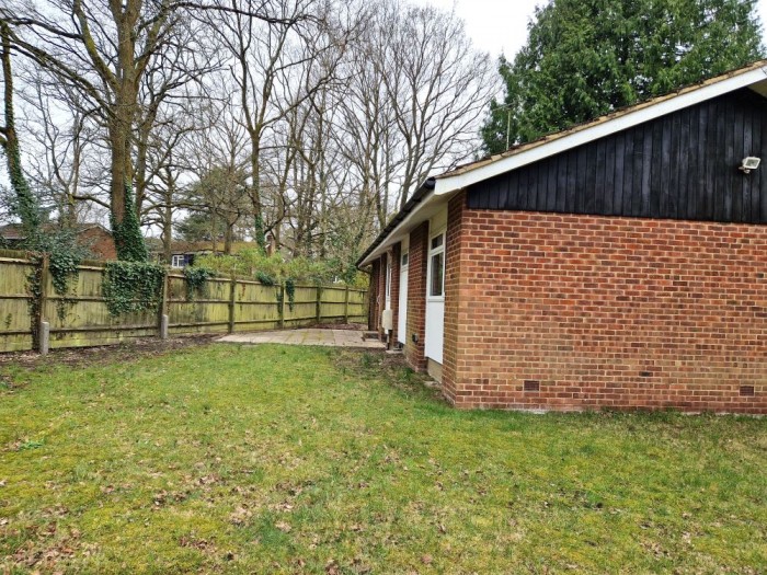 Images for Auclum Lane, Burghfield Common, Reading EAID: BID:wokingham