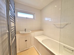 Images for Auclum Lane, Burghfield Common, Reading