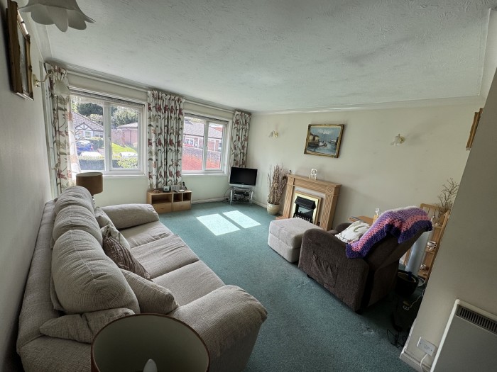 Images for Acorn Drive, Wokingham EAID: BID:wokingham