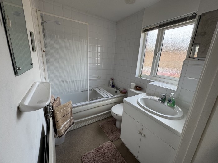 Images for Acorn Drive, Wokingham EAID: BID:wokingham