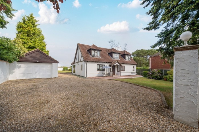 Images for Waterloo Road, Wokingham EAID: BID:wokingham