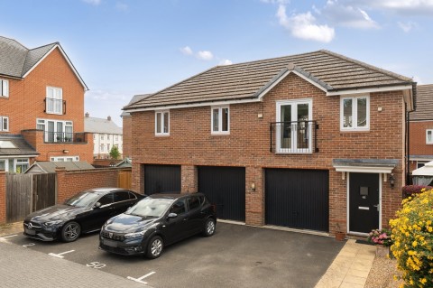 William Heelas Way, Wokingham