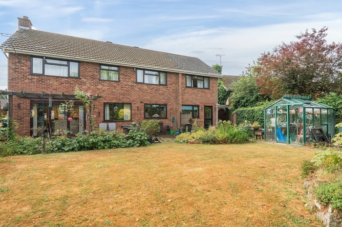 Images for Woodrow Drive, Wokingham EAID: BID:wokingham