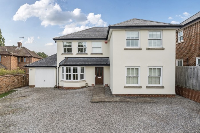 Images for Church Lane, Finchampstead, Wokingham EAID: BID:wokingham