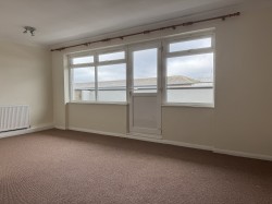 Images for Crockhamwell Road, Woodley