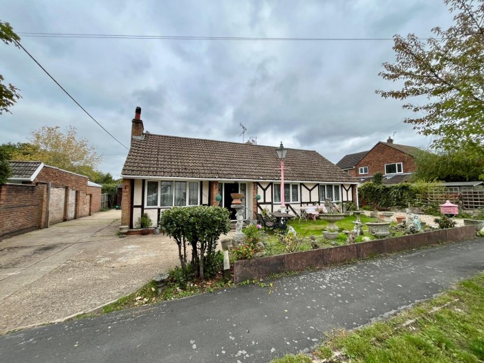 Images for Cranford Park Drive, Yateley EAID: BID:wokingham