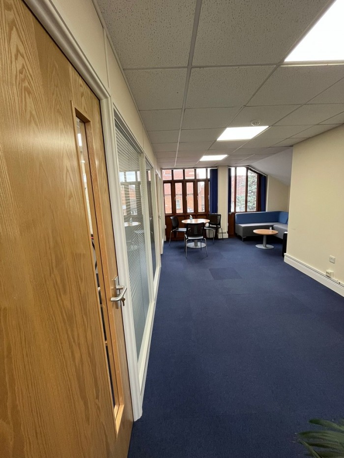 Images for Denmark Street, Wokingham EAID: BID:commercial