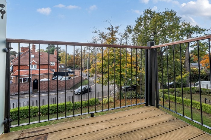 Images for Fleur De Lis, Wiltshire Road, Wokingham EAID: BID:wokingham