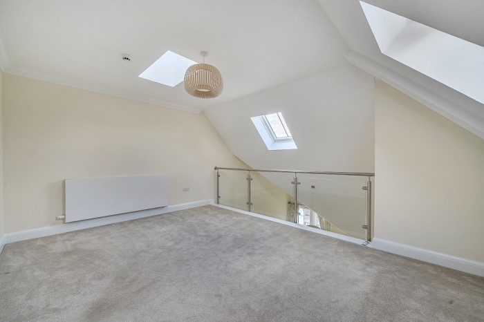 Images for Fleur De Lis, Wiltshire Road, Wokingham EAID: BID:wokingham