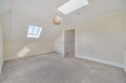 Images for Fleur De Lis, Wiltshire Road, Wokingham