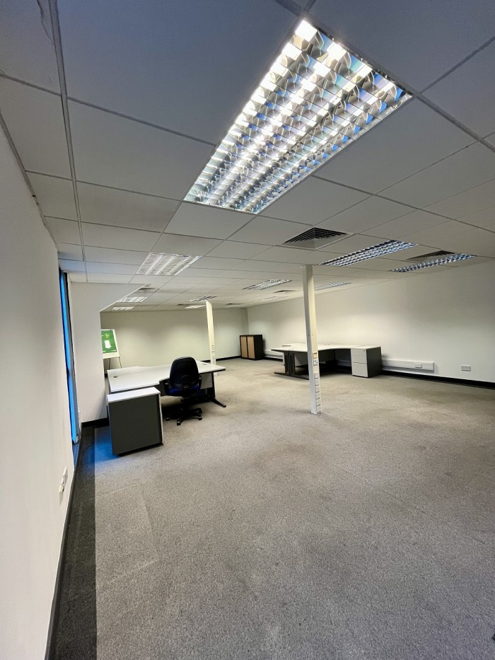 Images for Marino Way, Finchampstead, Wokingham EAID: BID:commercial