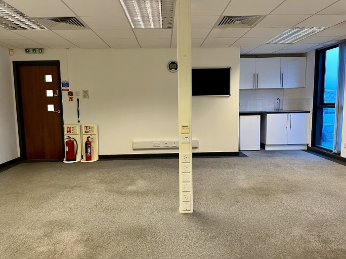 Images for Marino Way, Finchampstead, Wokingham EAID: BID:commercial