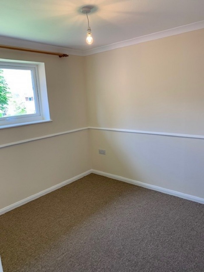 Images for Emmbrook Gate, Wokingham EAID: BID:wokingham