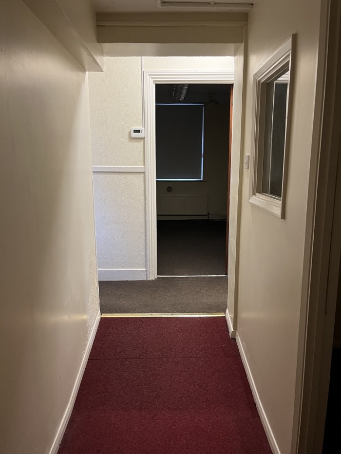 Images for Rise Road, Sunningdale, Ascot EAID: BID:commercial