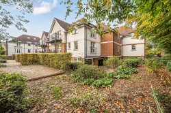 Images for Fleur De Lis, Wiltshire Road, Wokingham