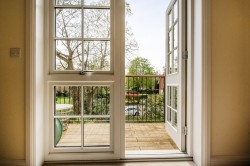 Images for Fleur De Lis, Wiltshire Road, Wokingham