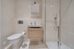 Images for Fleur De Lis, Wiltshire Road, Wokingham