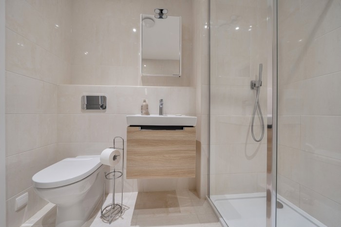 Images for Fleur De Lis, Wiltshire Road, Wokingham EAID: BID:wokingham