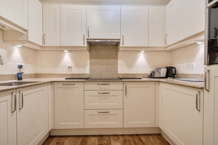 Images for Fleur De Lis, Wiltshire Road, Wokingham EAID: BID:wokingham