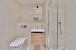 Images for Fleur De Lis, Wiltshire Road, Wokingham