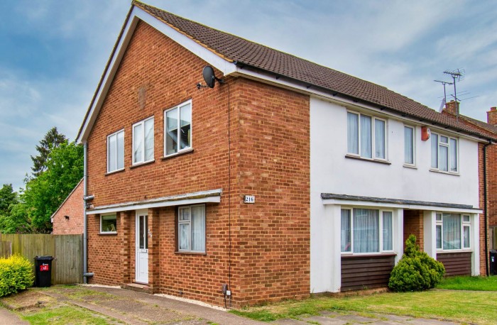 Images for Silverdale Road, Earley, Reading EAID:MP BID:MP
