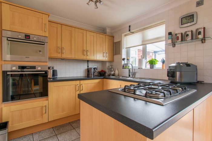 Images for Springdale, Earley EAID:MP BID:MP