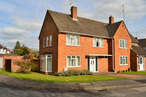 Avalon Road, Earley, Reading