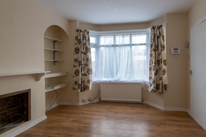 Images for Elgar Road South, Reading EAID:MP BID:MP