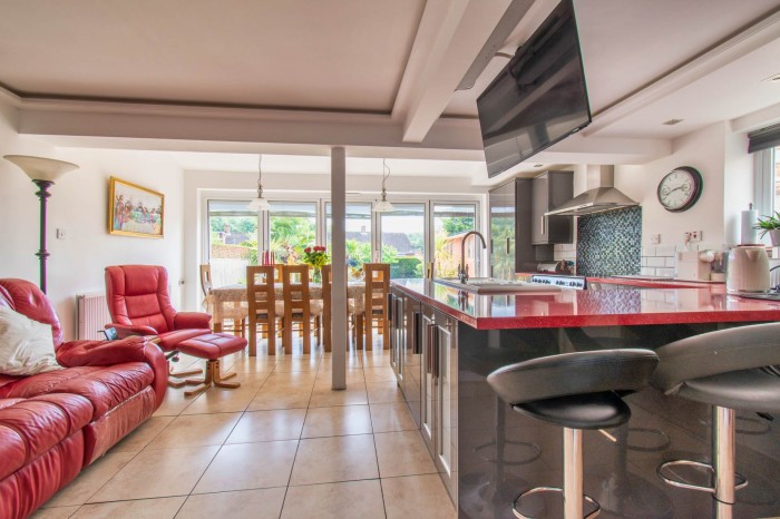 Images for Silverdale Road, Earley, Reading EAID:MP BID:MP