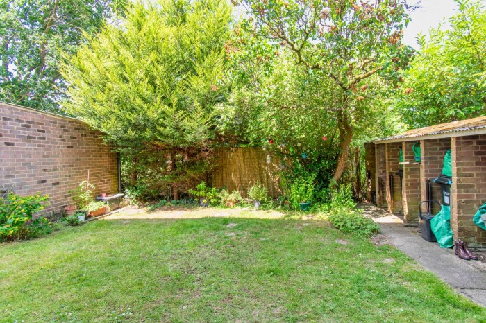 Images for Courts Road, Earley, Reading EAID:MP BID:MP