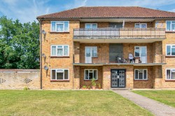Images for Courts Road, Earley, Reading