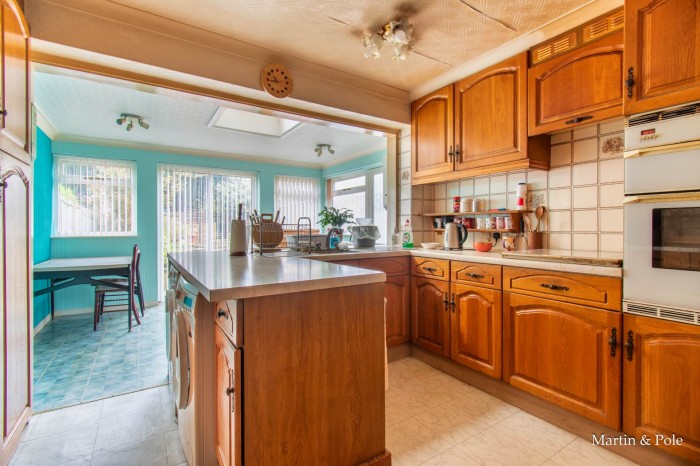 Images for Silverdale Road, Earley, Reading EAID:MP BID:MP