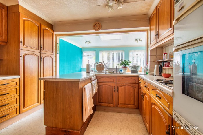 Images for Silverdale Road, Earley, Reading EAID:MP BID:MP