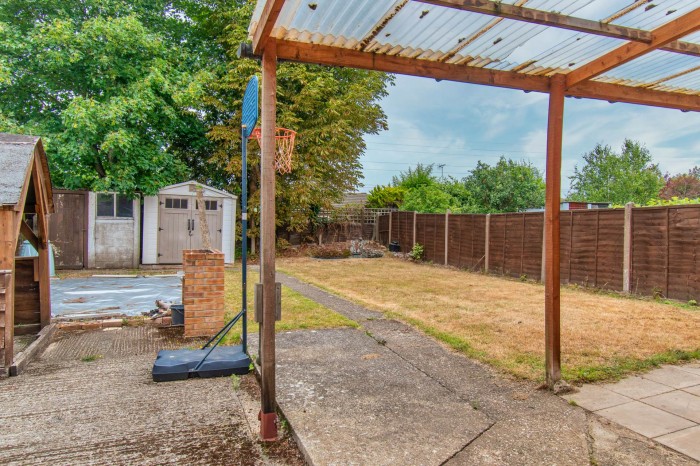 Images for Finch Road, Earley, Reading EAID:MP BID:MP