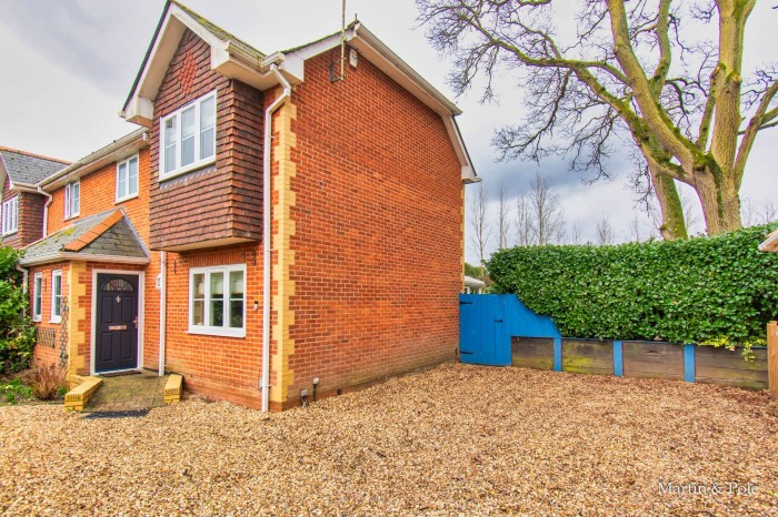 Images for Eversley, Hook EAID:MP BID:MP