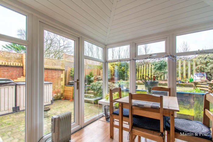 Images for Eversley Centre, Hook EAID:MP BID:MP