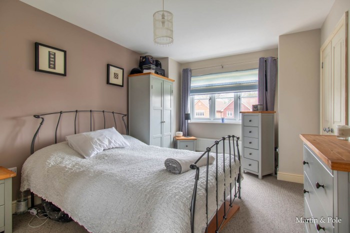 Images for Eversley Centre, Hook EAID:MP BID:MP