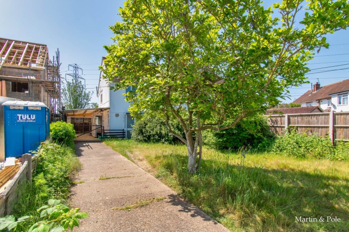 Images for Sutcliffe Avenue, Earley, Reading EAID:MP BID:MP