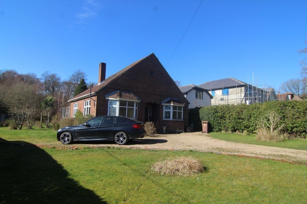 Bearwood Road, Wokingham, 3 bedroom, Bungalow