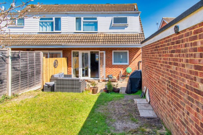 Images for Instow Road, Earley, Reading EAID:MP BID:MP
